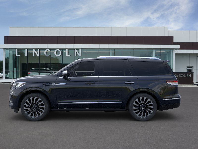 2024 Lincoln Navigator Black Label 3