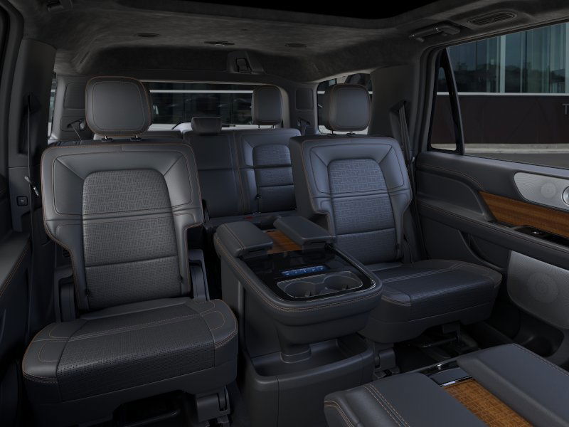 2024 Lincoln Navigator Black Label 11