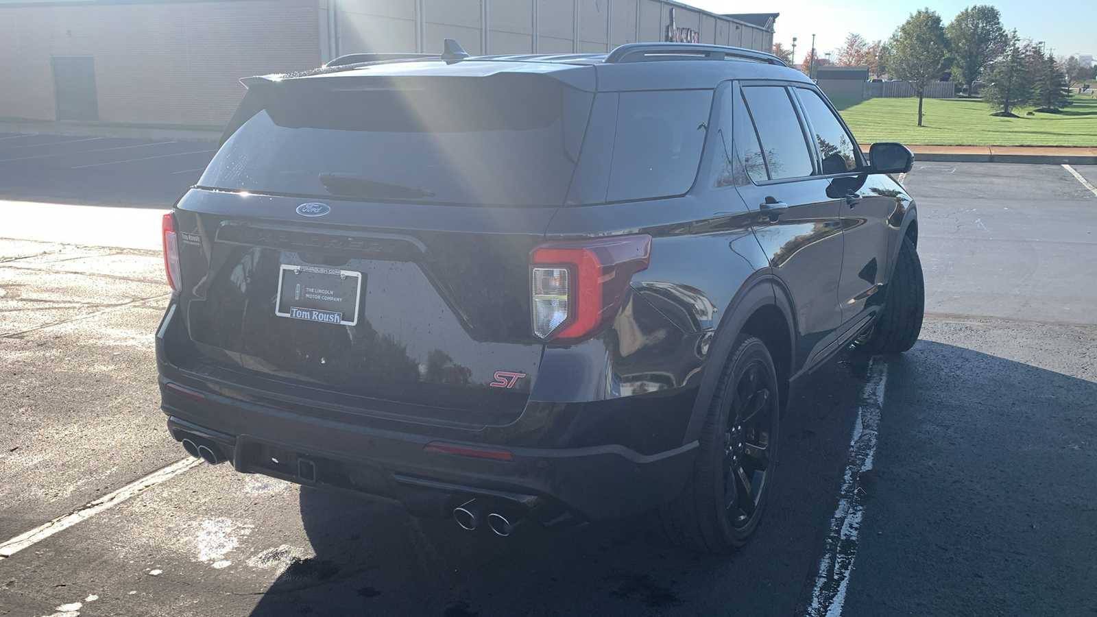 2020 Ford Explorer ST 6