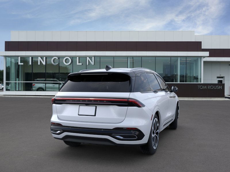 2025 Lincoln Nautilus Reserve 8