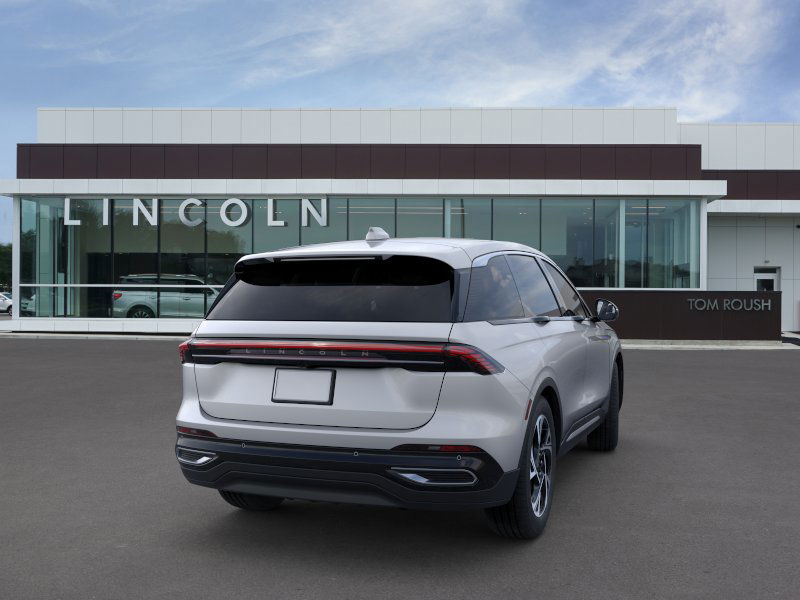 2025 Lincoln Nautilus Premiere 8