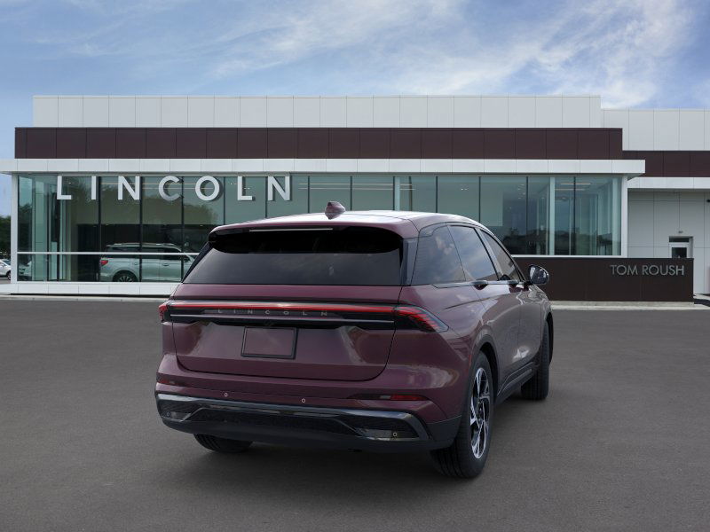 2025 Lincoln Nautilus Premiere 8