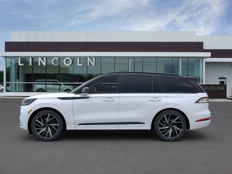 2025 Lincoln Aviator Black Label 3