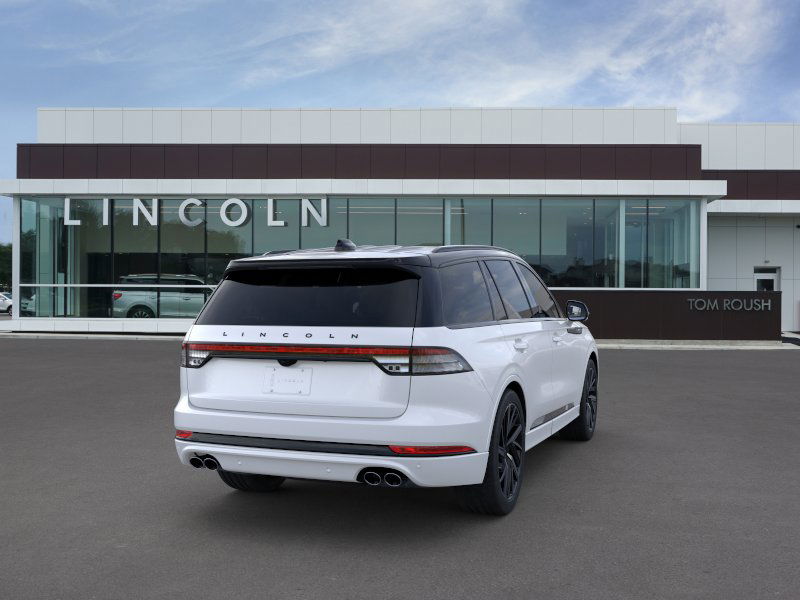 2025 Lincoln Aviator Black Label 8