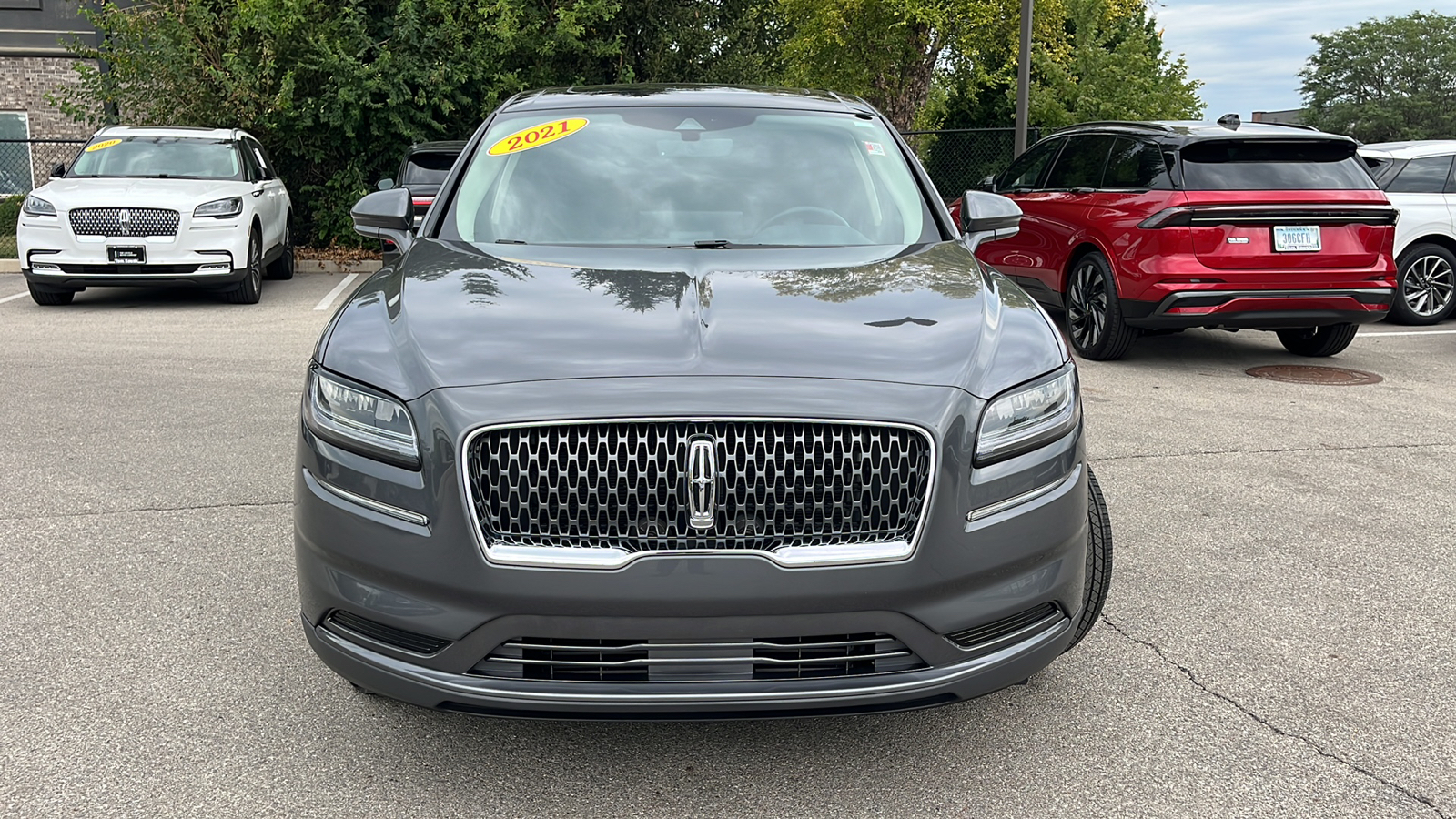 2021 Lincoln Nautilus Reserve 2