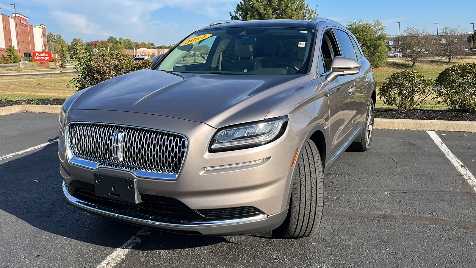 2021 Lincoln Nautilus Reserve 3