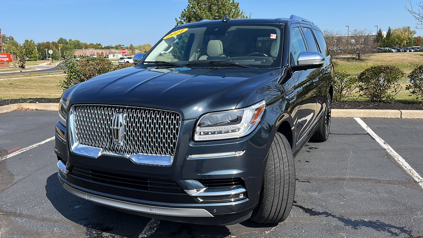 2021 Lincoln Navigator Black Label 3