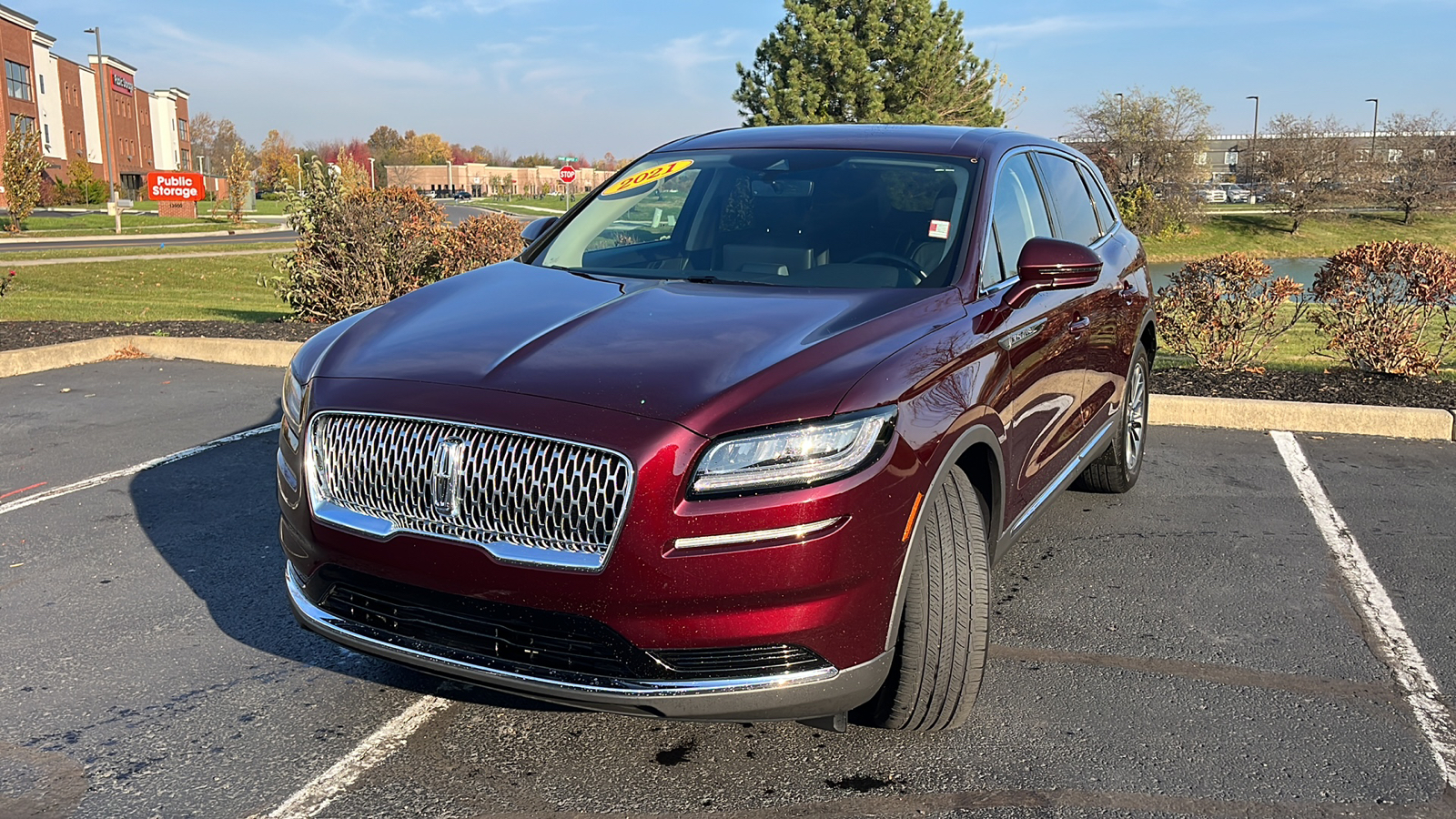 2021 Lincoln Nautilus Standard 3