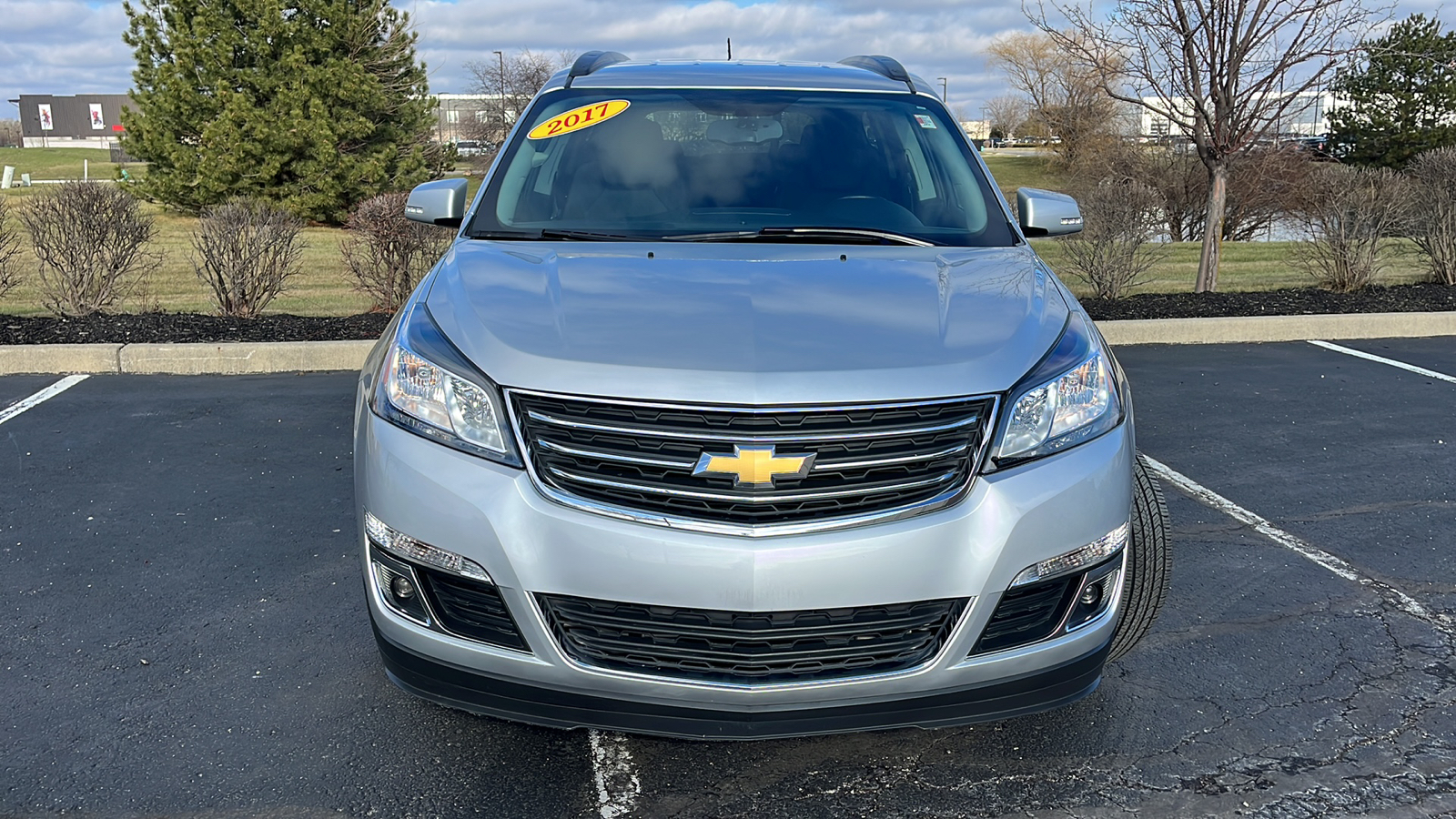 2017 Chevrolet Traverse LT 2