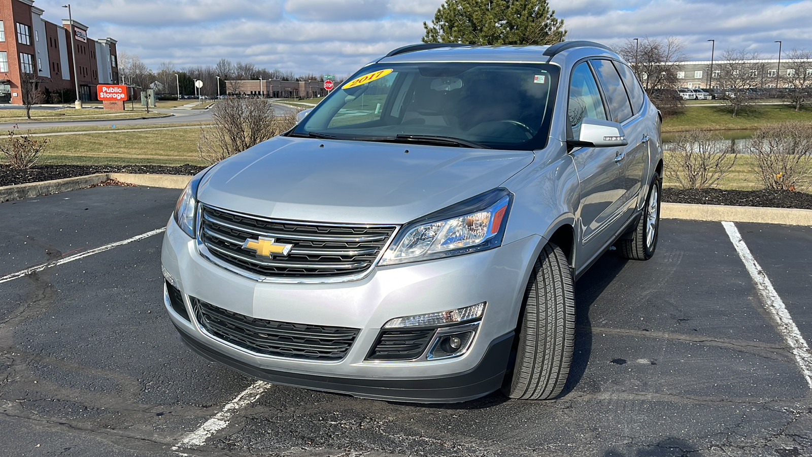 2017 Chevrolet Traverse LT 3