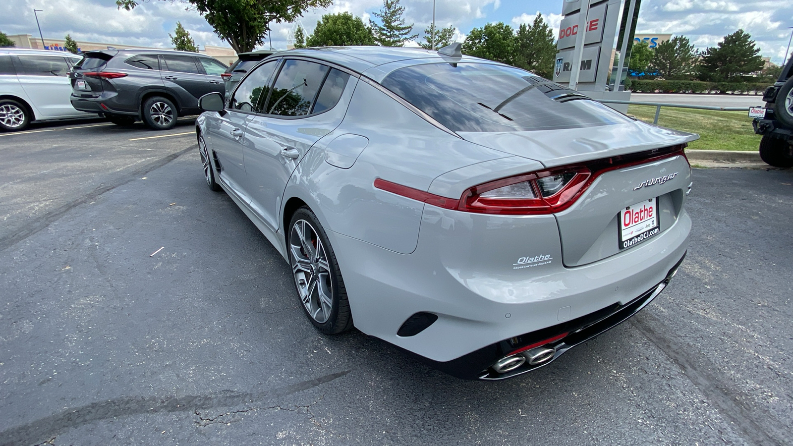 2020 Kia Stinger GT1 8