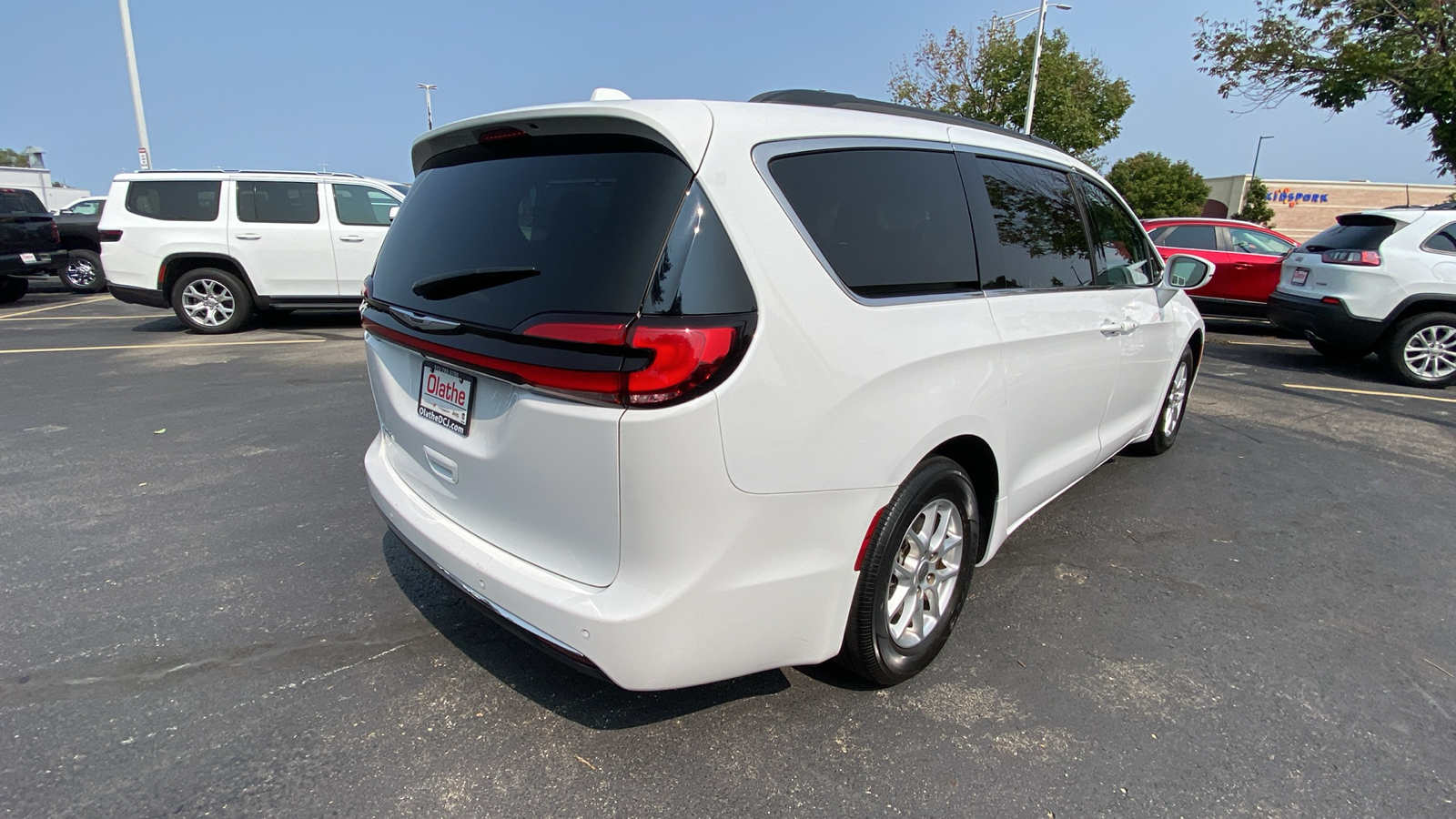 2022 Chrysler Pacifica Touring L 5