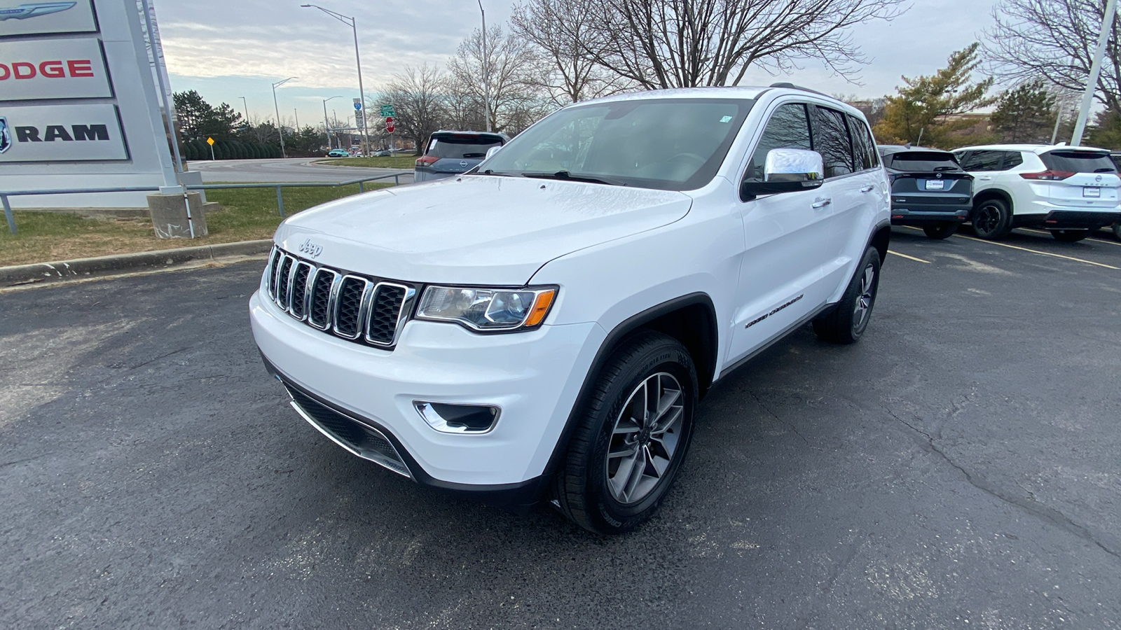 2022 Jeep Grand Cherokee WK Limited 1