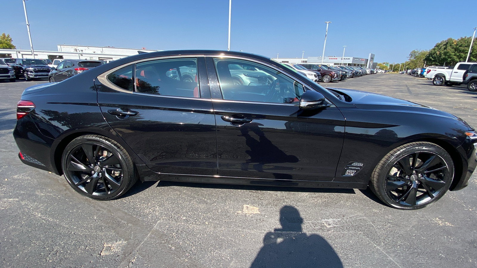 2023 Genesis G70 2.0T 4