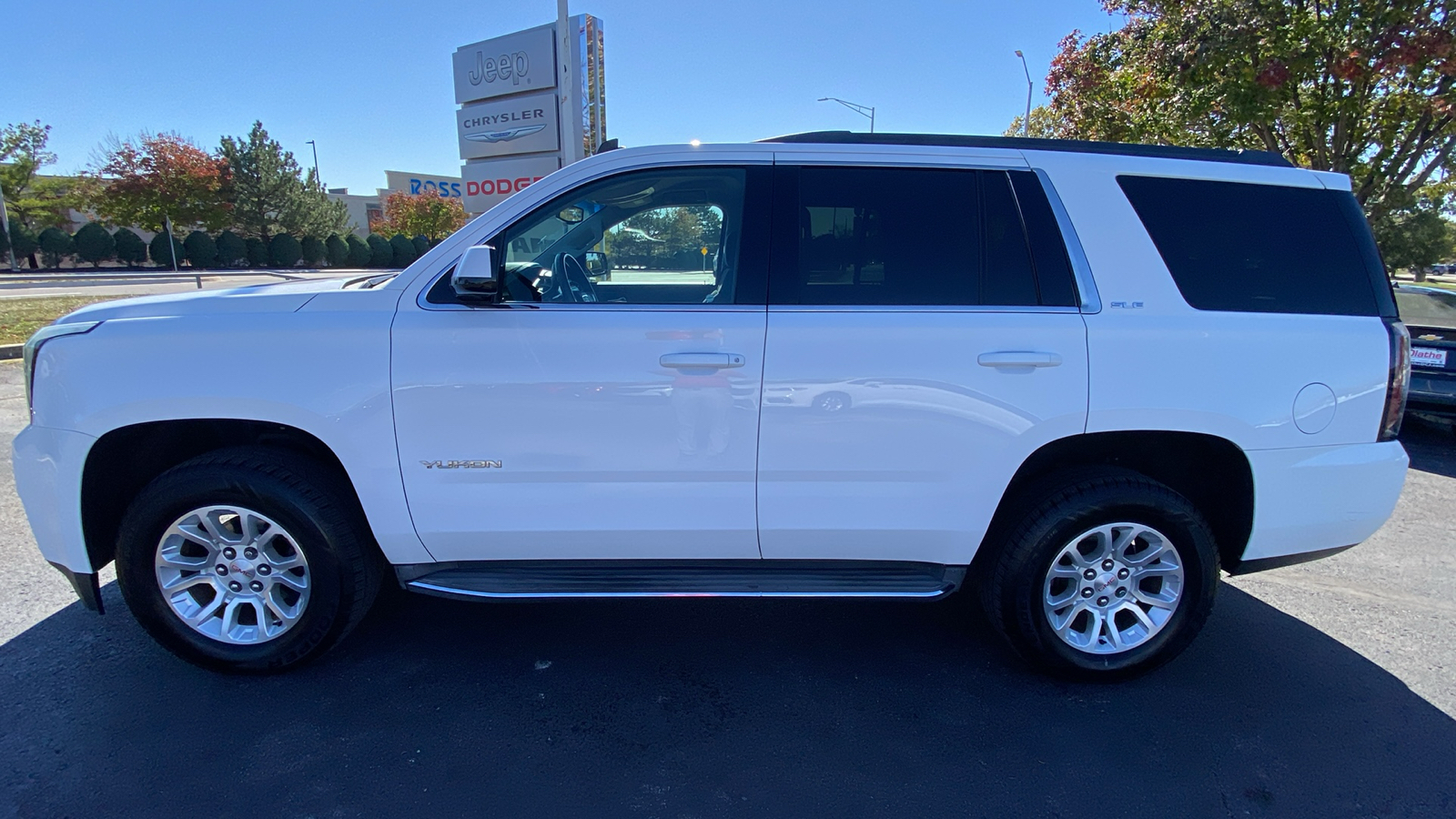 2015 GMC Yukon SLE 8