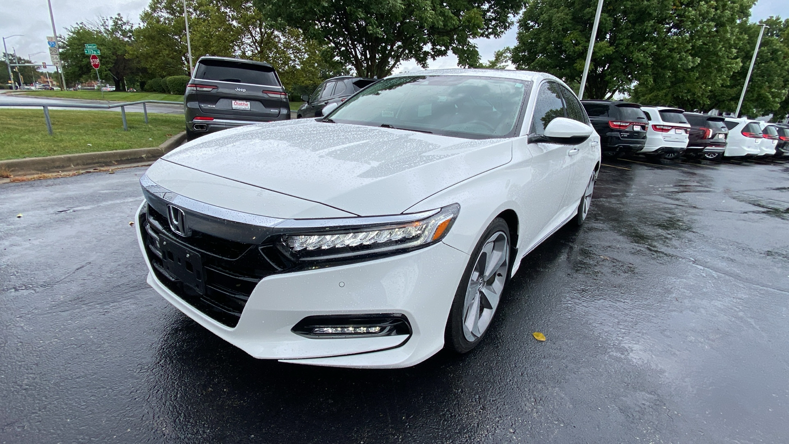 2020 Honda Accord Touring 2.0T 1