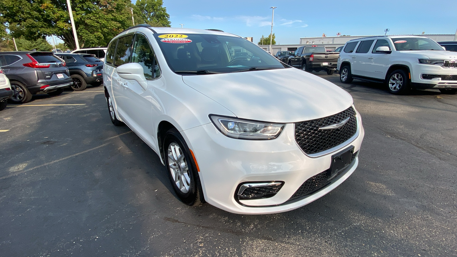 2022 Chrysler Pacifica Touring L 3