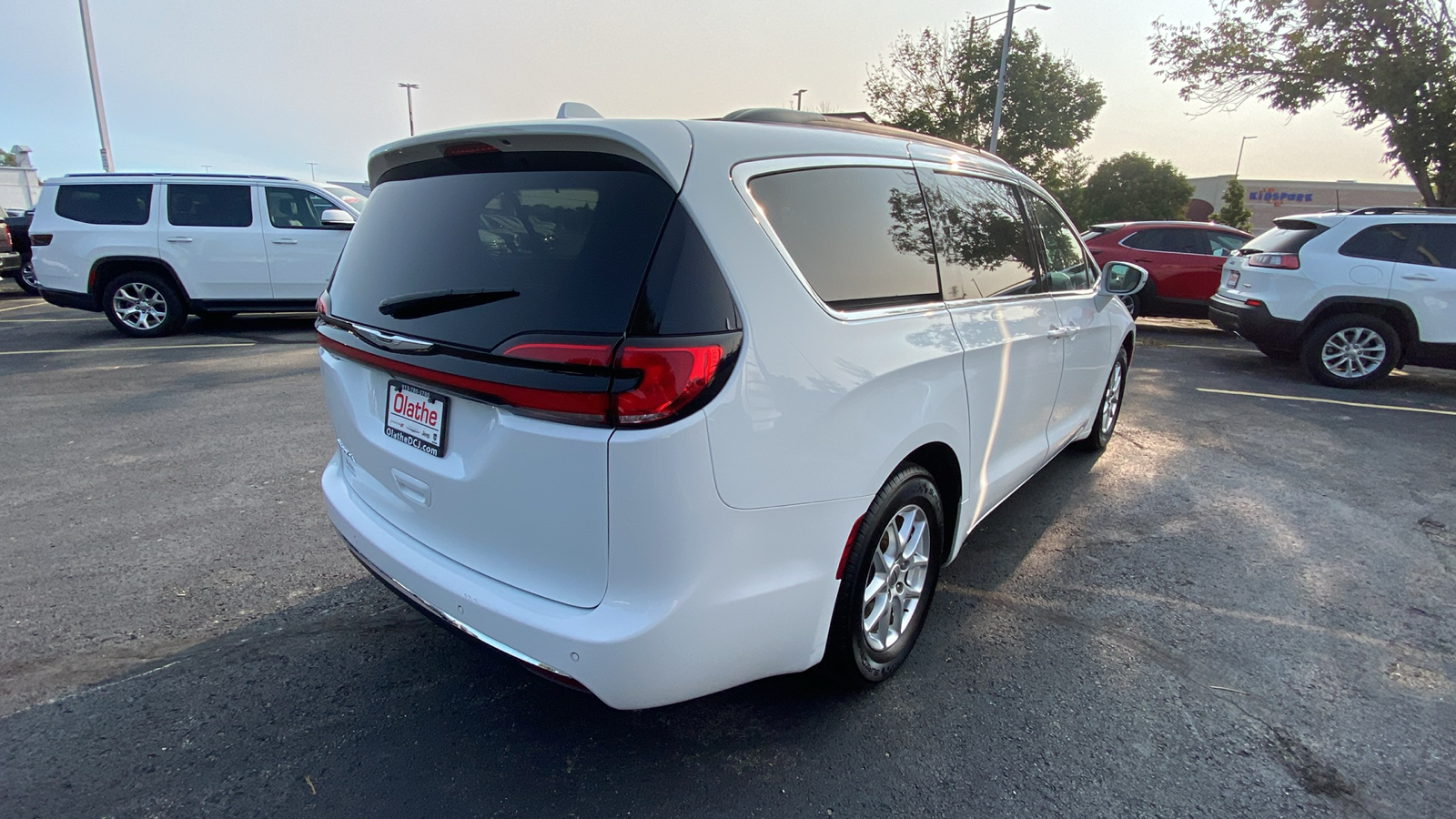 2022 Chrysler Pacifica Touring L 5