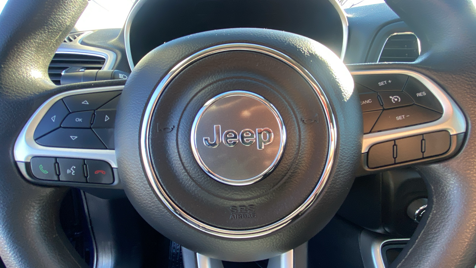 2018 Jeep Compass Sport 13