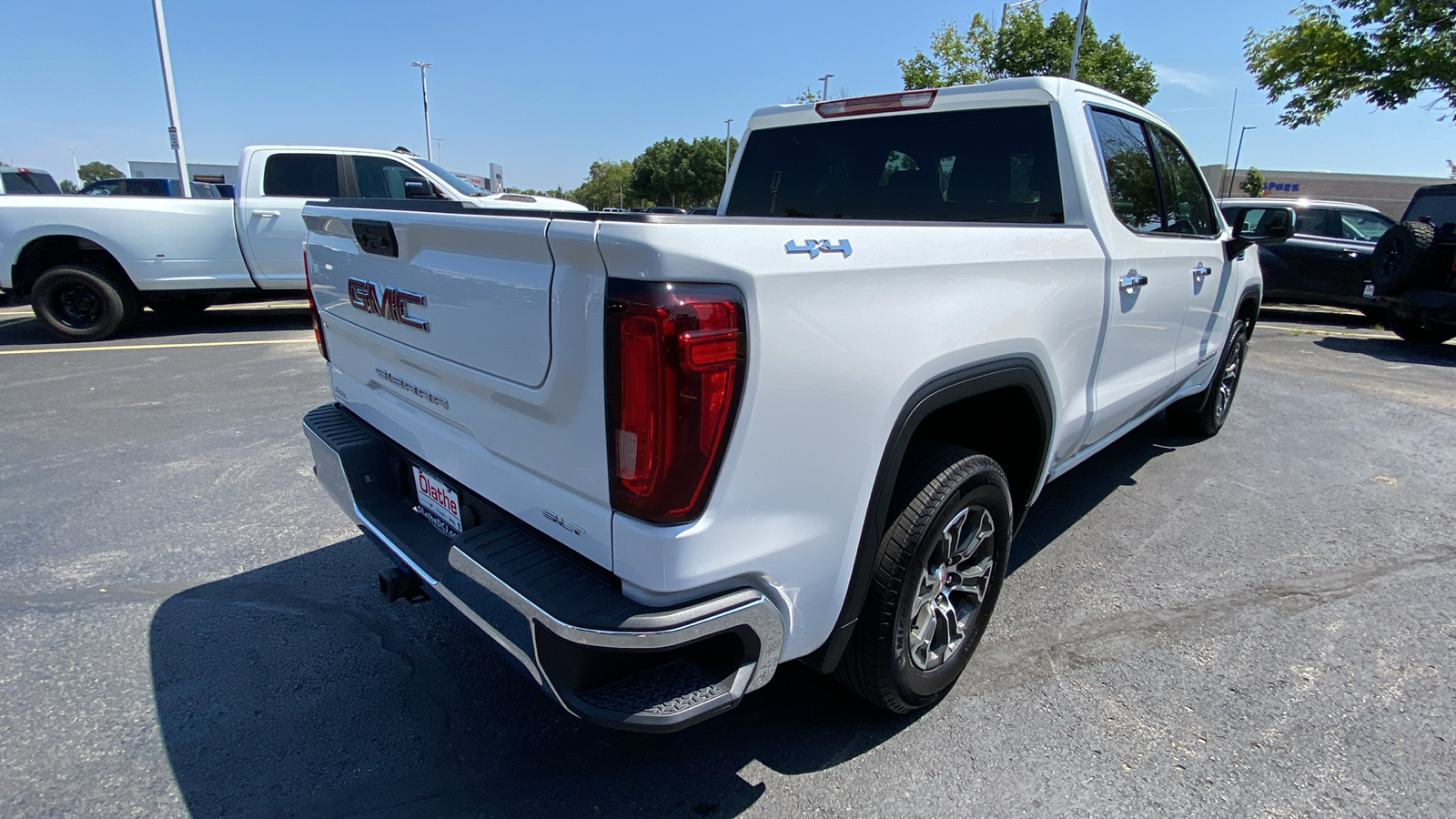 2024 GMC Sierra 1500 SLT 6