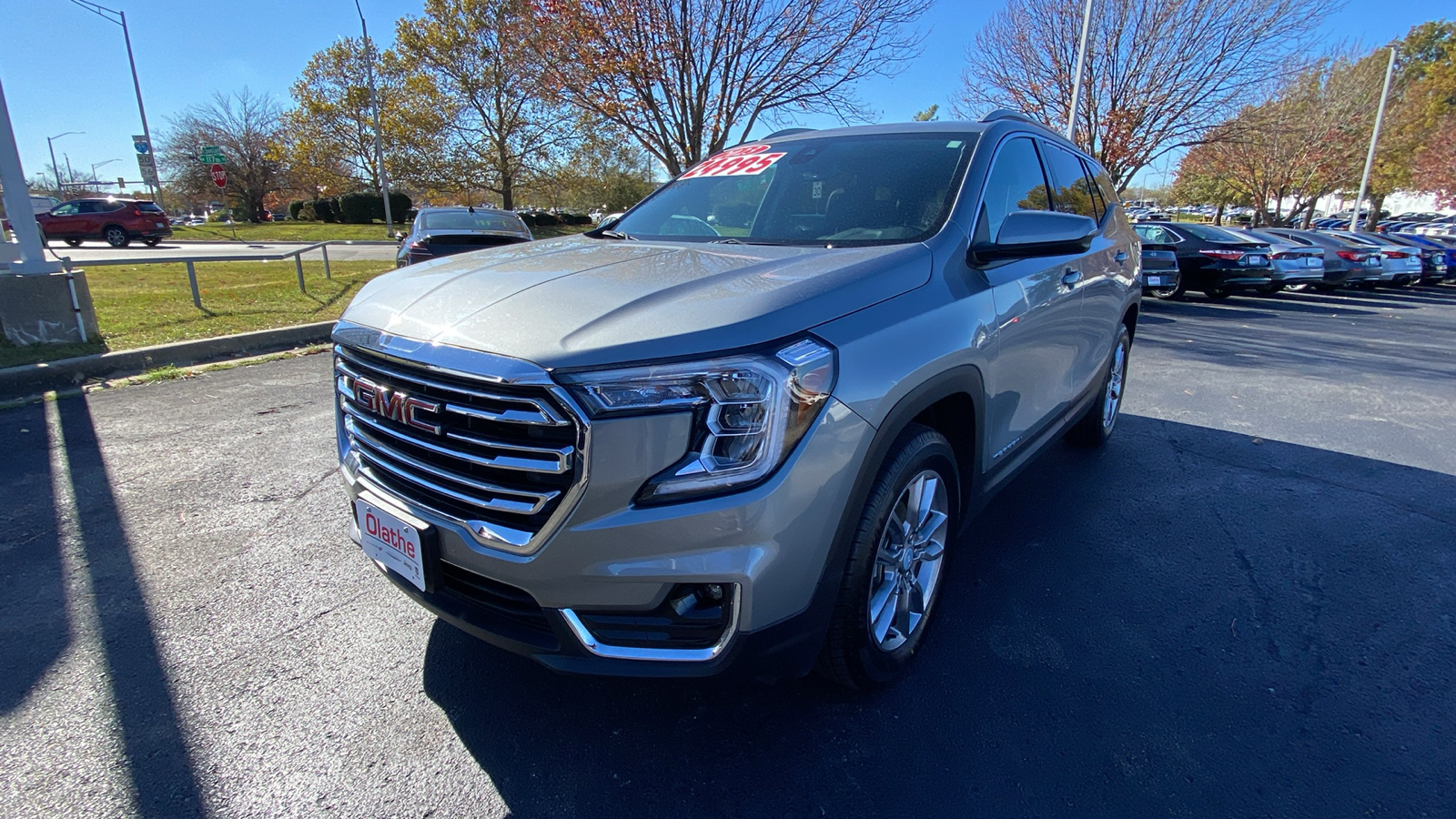 2023 GMC Terrain SLT 1