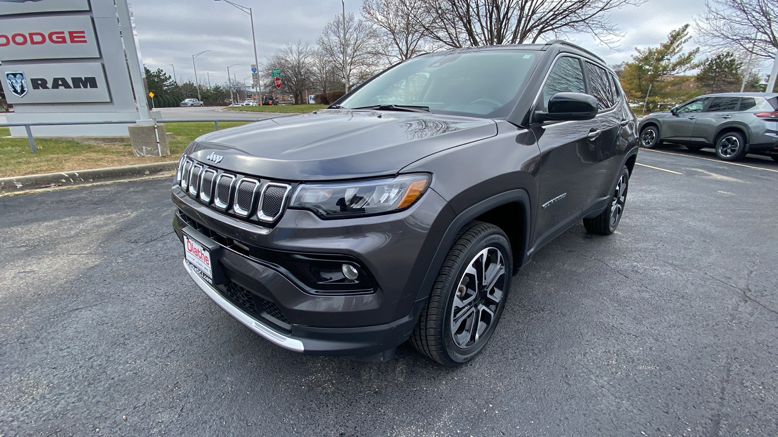 2022 Jeep Compass Limited 1