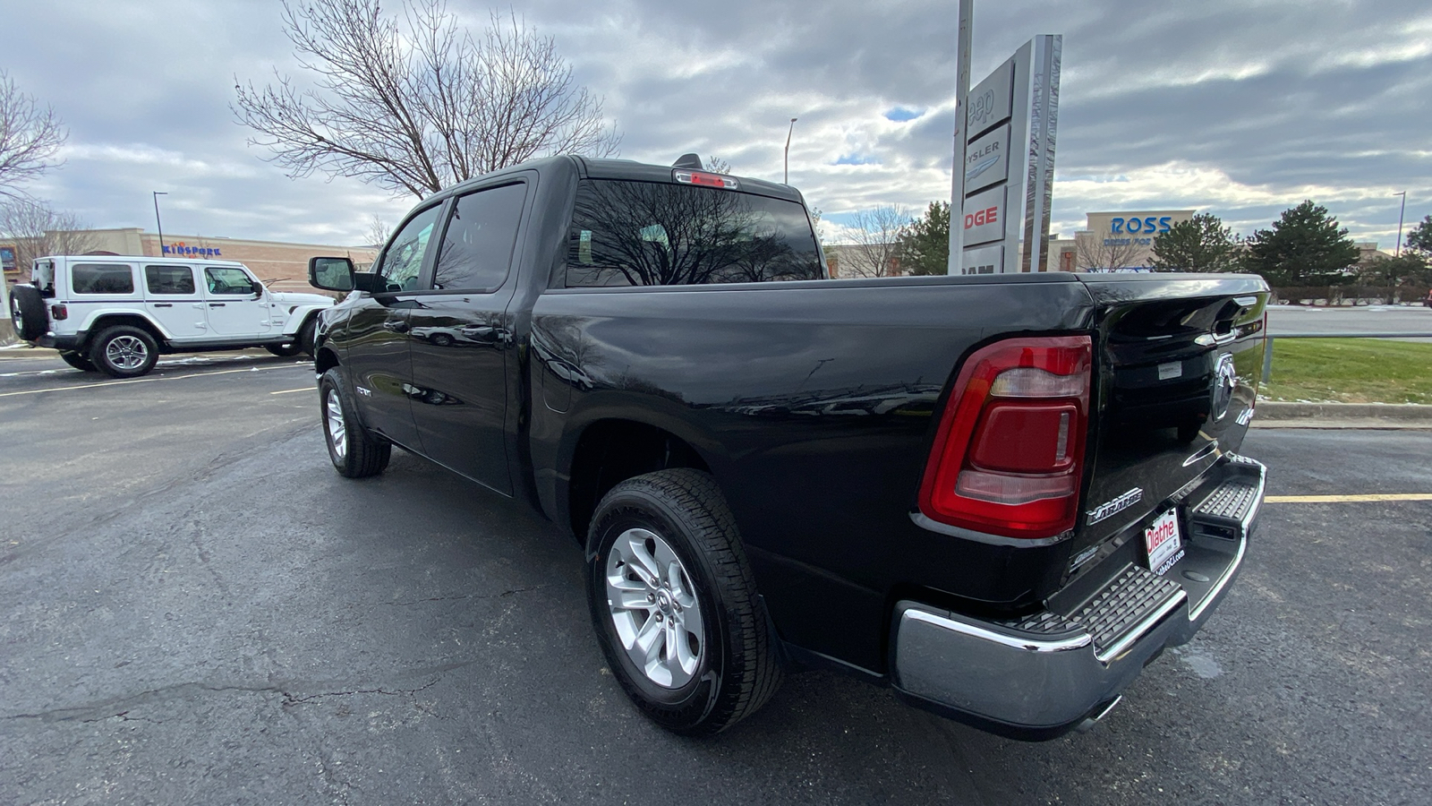 2024 Ram 1500 Laramie 8