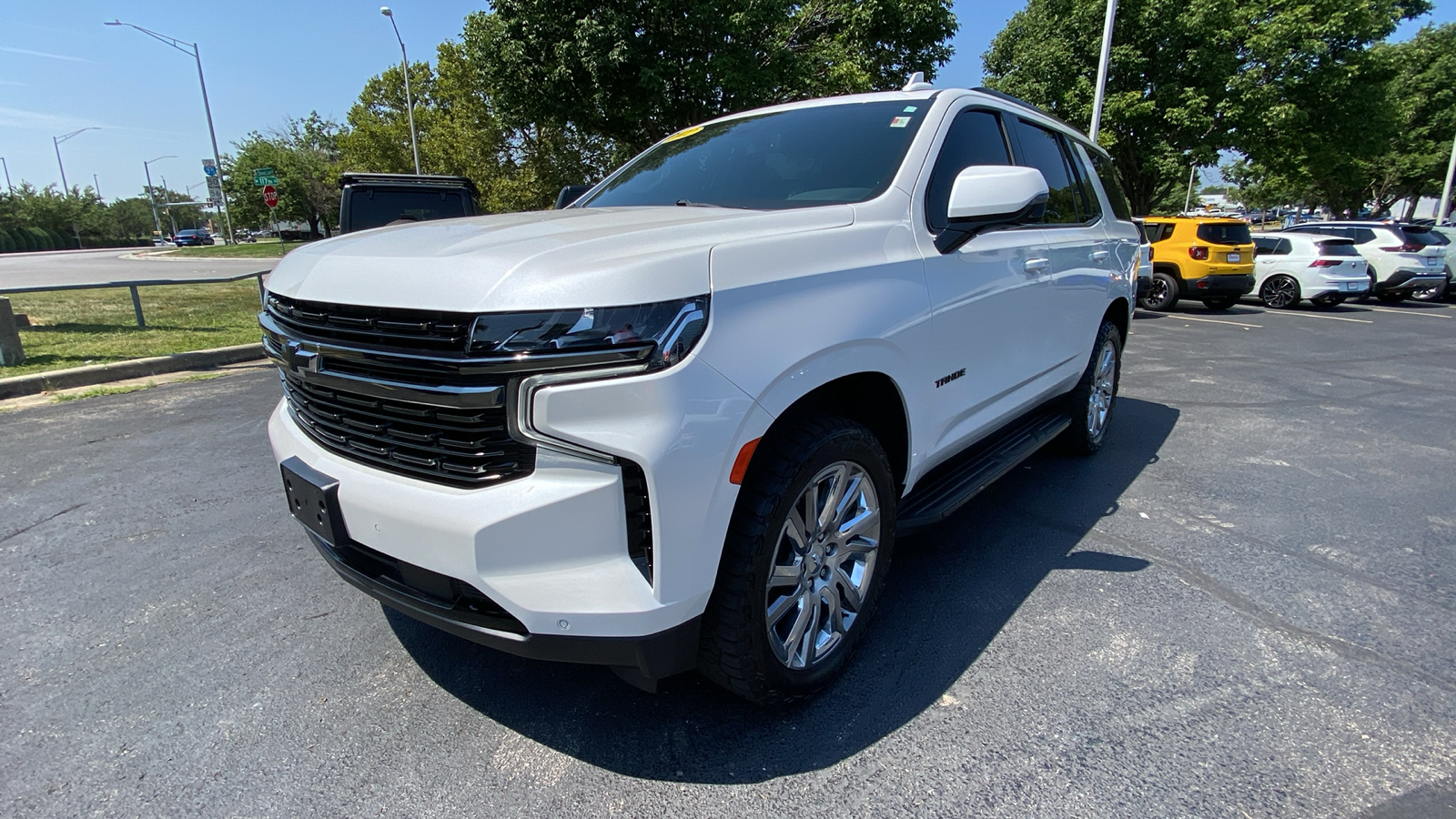 2022 Chevrolet Tahoe RST 1