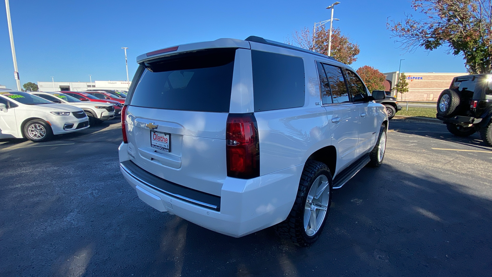 2016 Chevrolet Tahoe LTZ 5