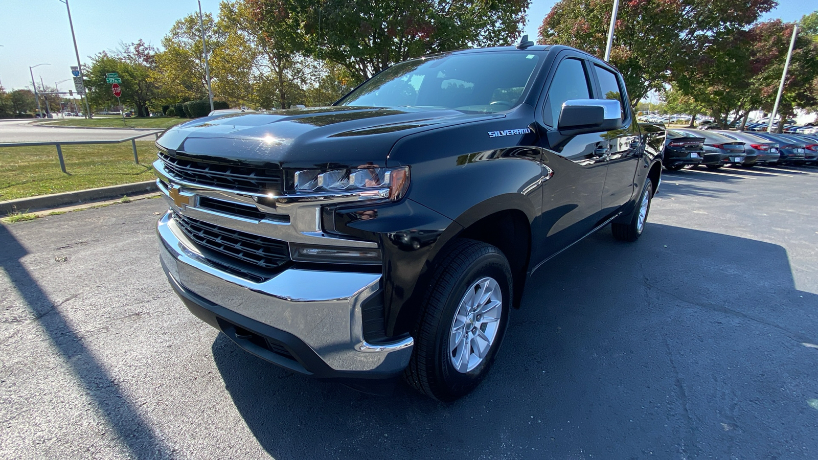 2020 Chevrolet Silverado 1500 LT 1