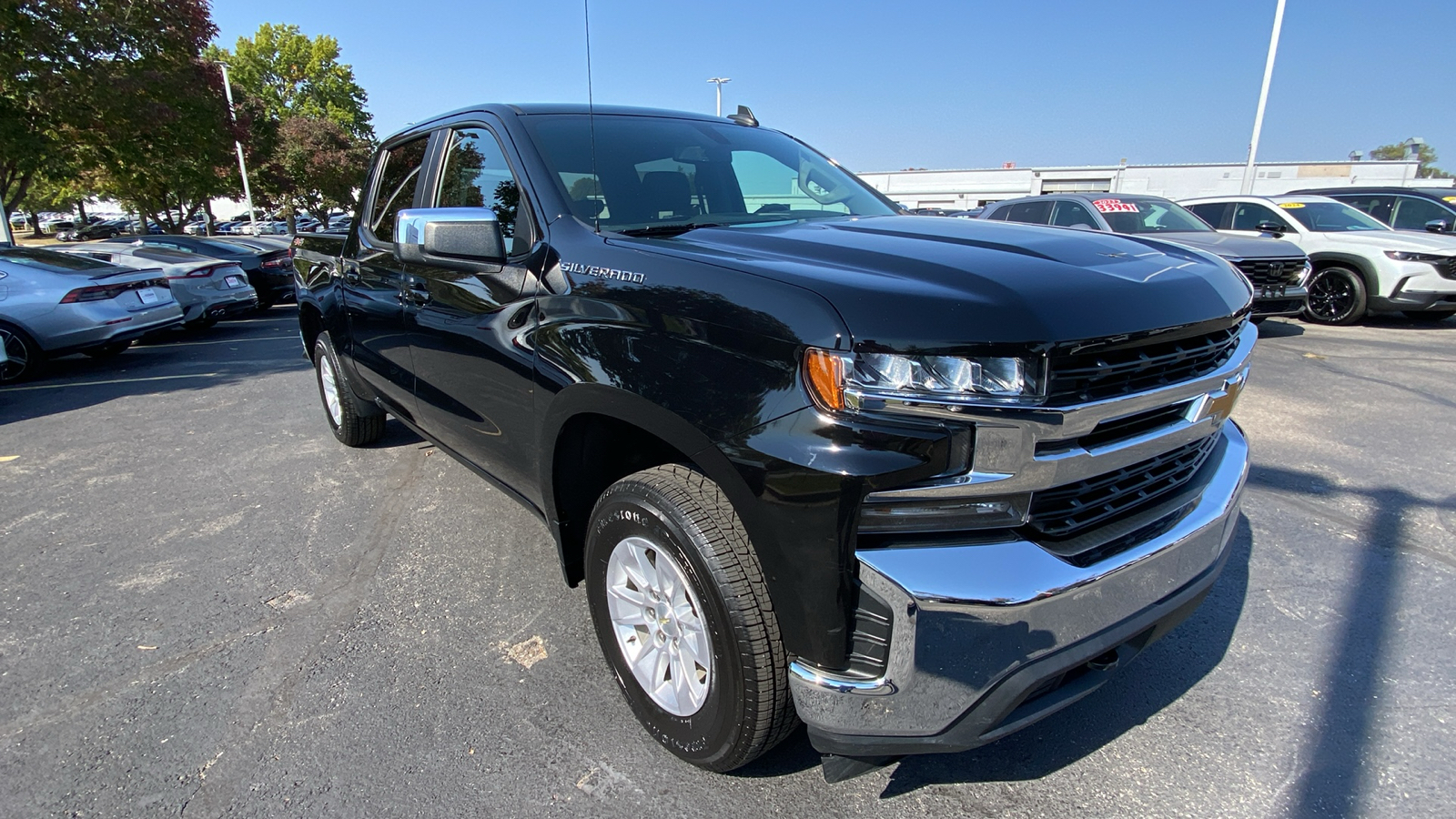 2020 Chevrolet Silverado 1500 LT 3