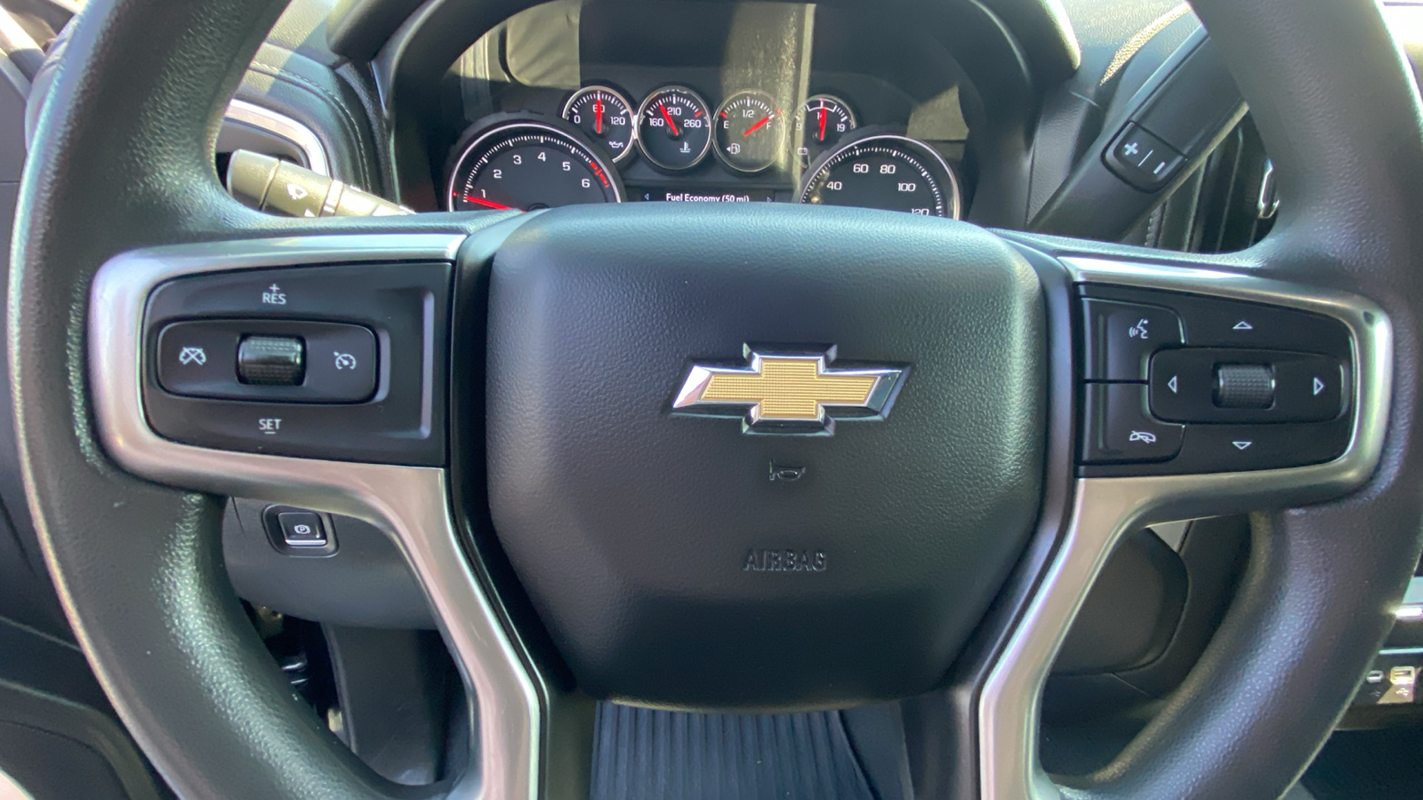 2020 Chevrolet Silverado 1500 LT 8