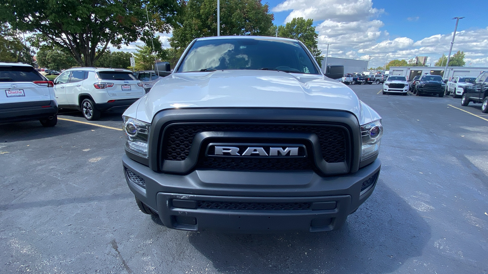 2022 Ram 1500 Classic Warlock 2