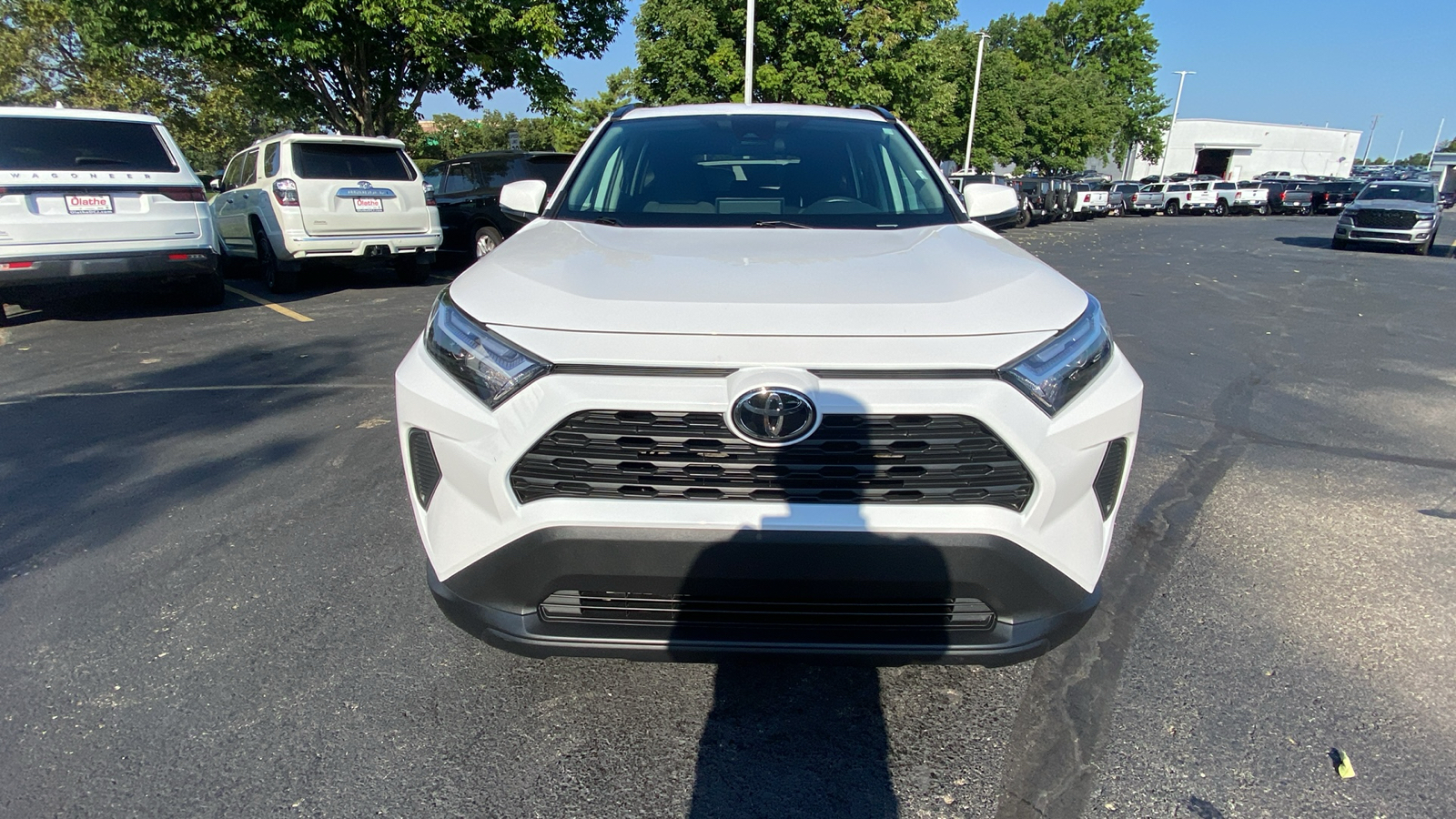 2024 Toyota RAV4 XLE 2