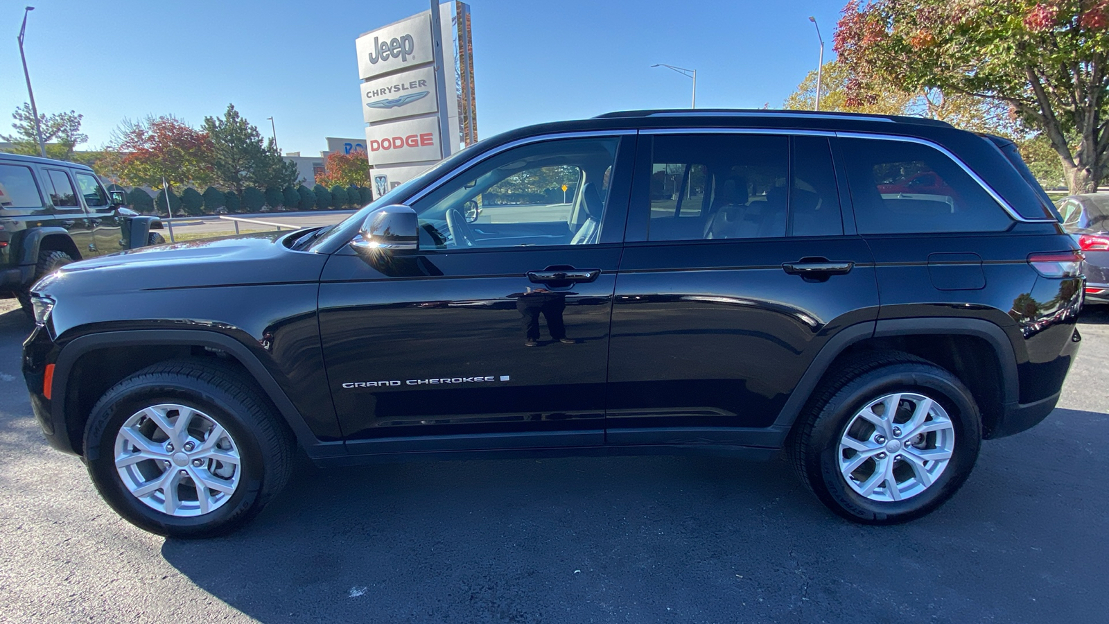 2023 Jeep Grand Cherokee Limited 8