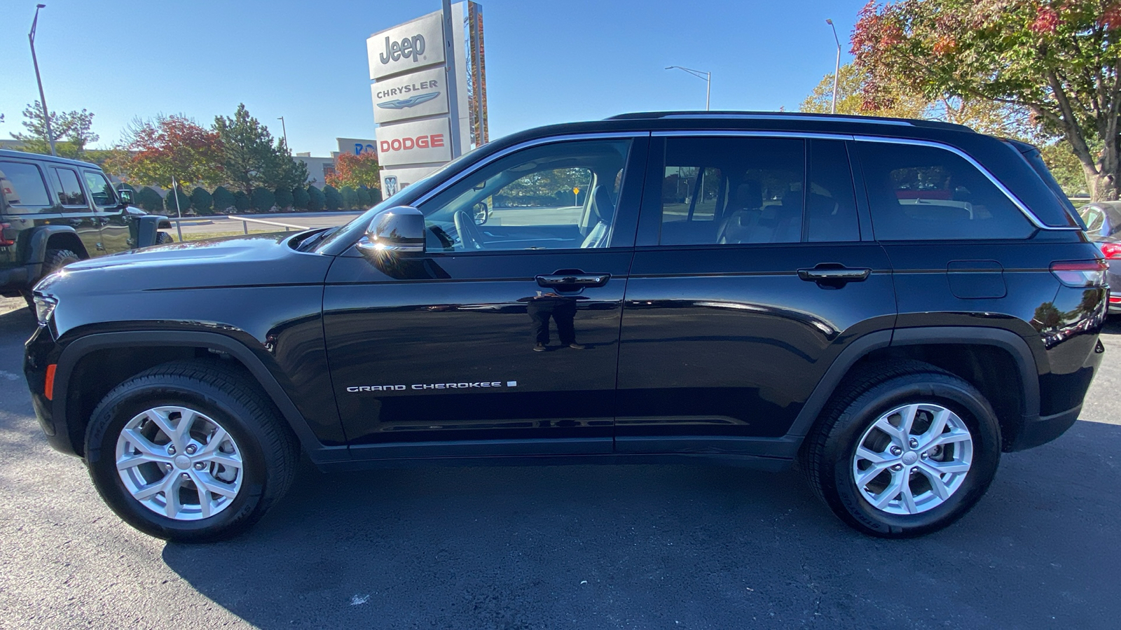 2023 Jeep Grand Cherokee Limited 9