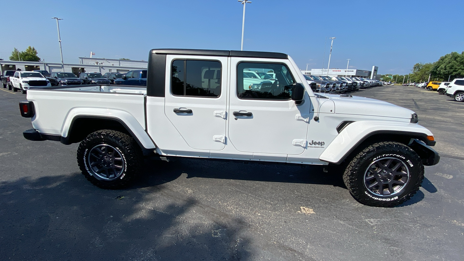 2023 Jeep Gladiator Overland 4