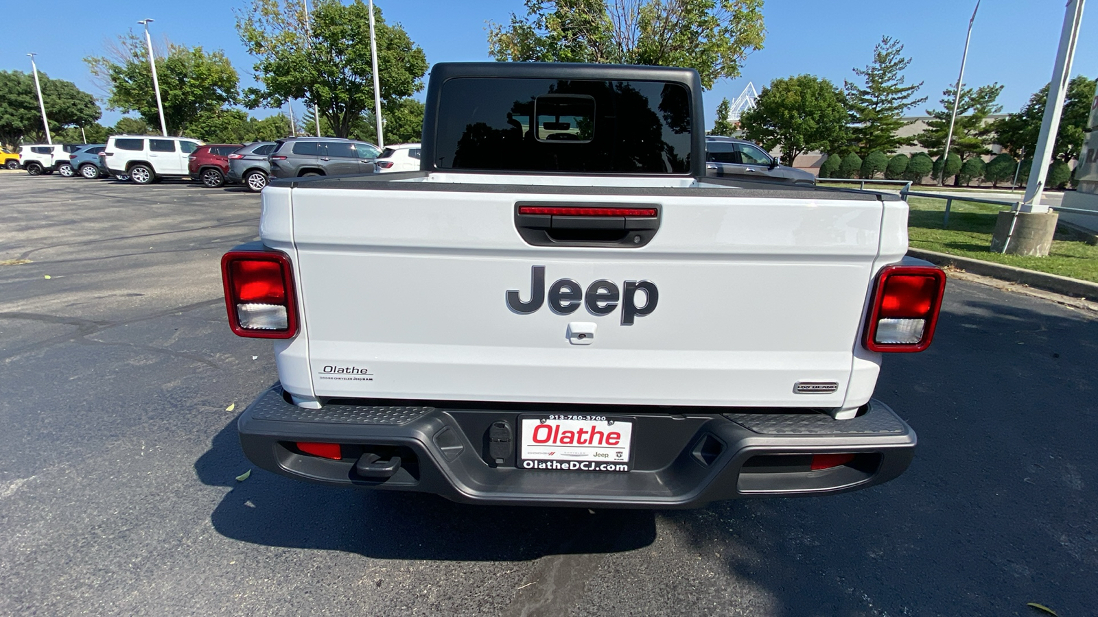 2023 Jeep Gladiator Overland 7