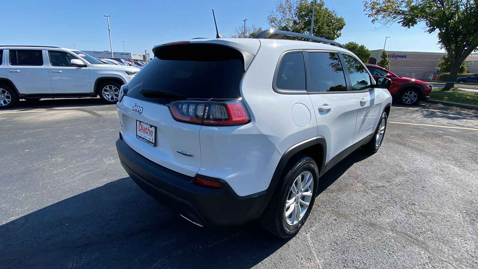 2022 Jeep Cherokee Latitude Lux 5