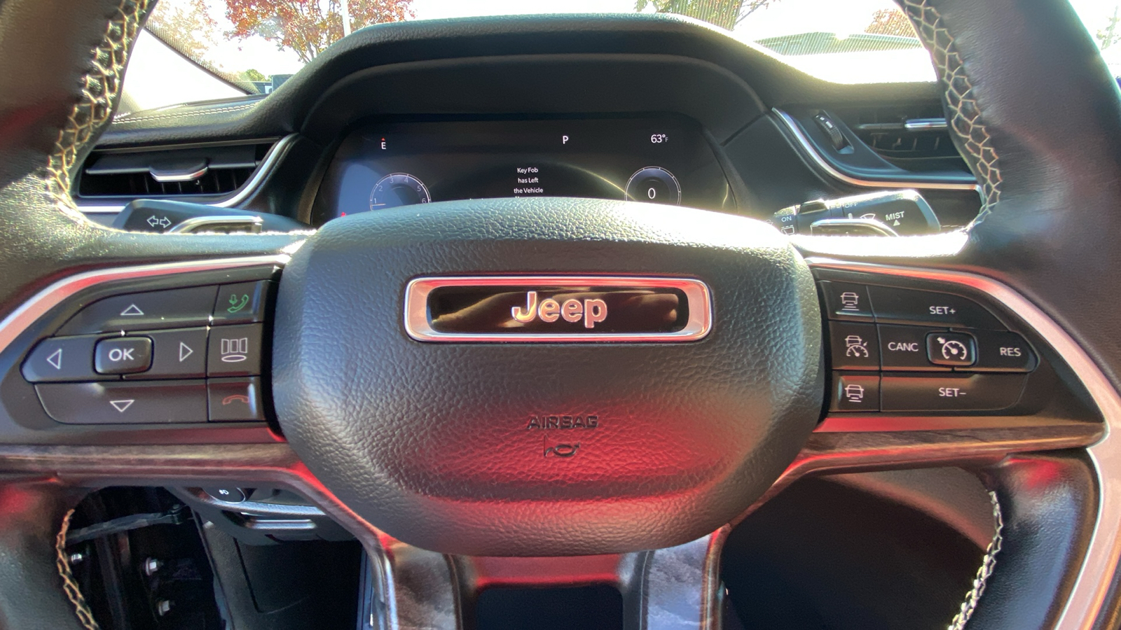 2022 Jeep Grand Cherokee Limited 14