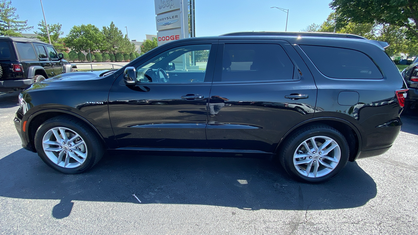 2023 Dodge Durango R/T 9