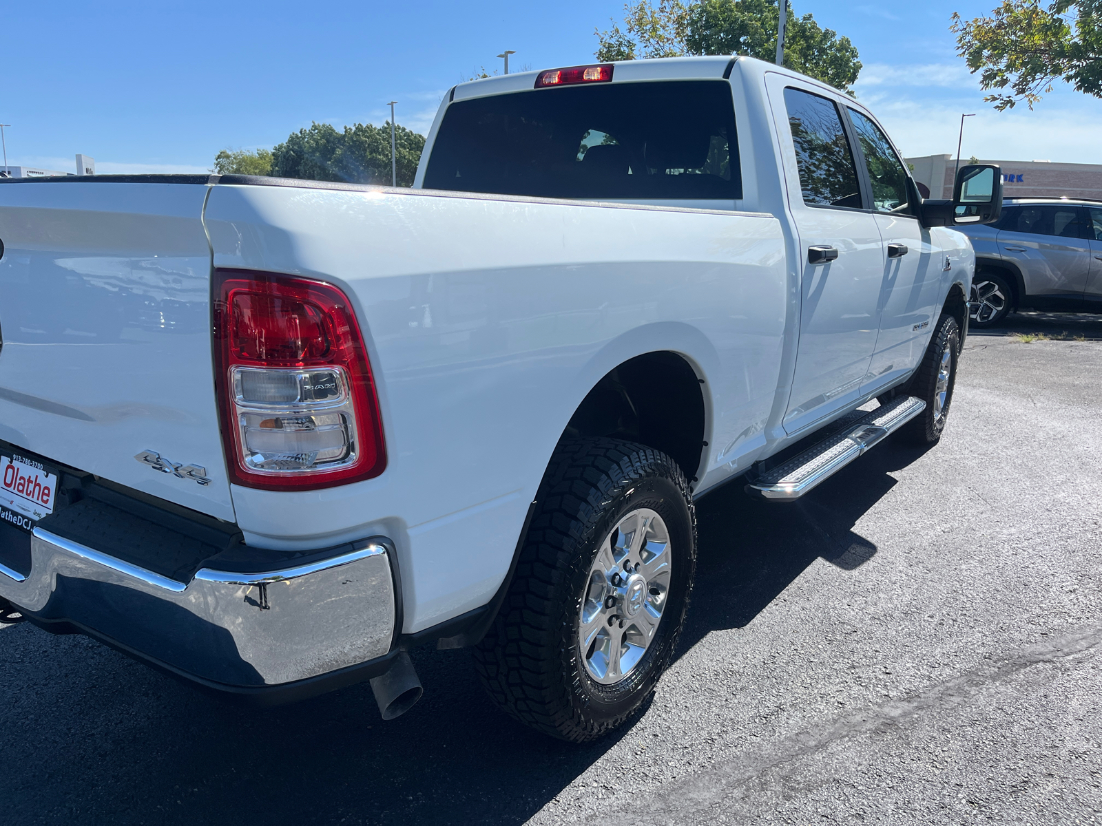 2023 Ram 2500 Big Horn 6