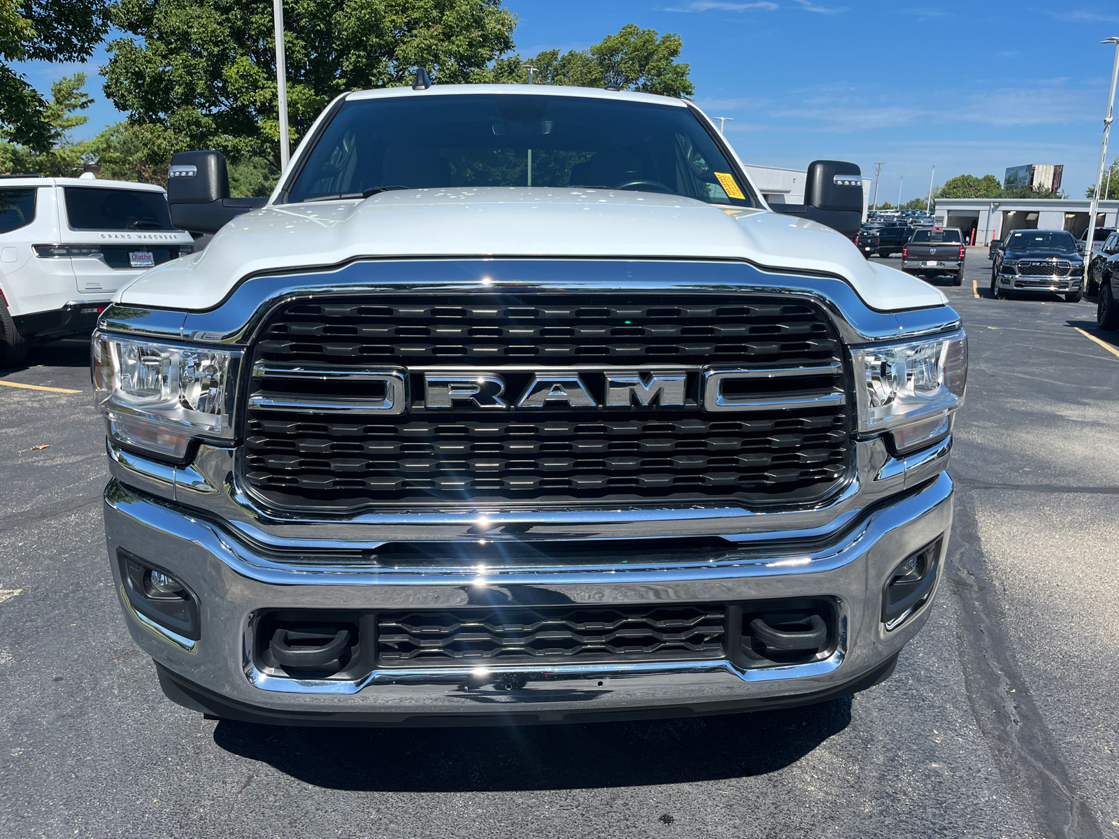 2023 Ram 2500 Big Horn 9