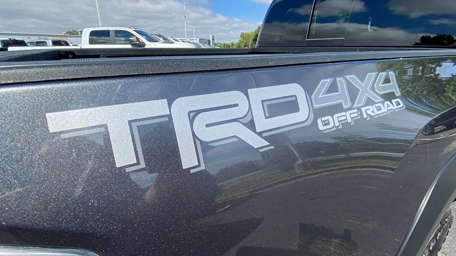 2023 Toyota Tacoma TRD Off-Road 6