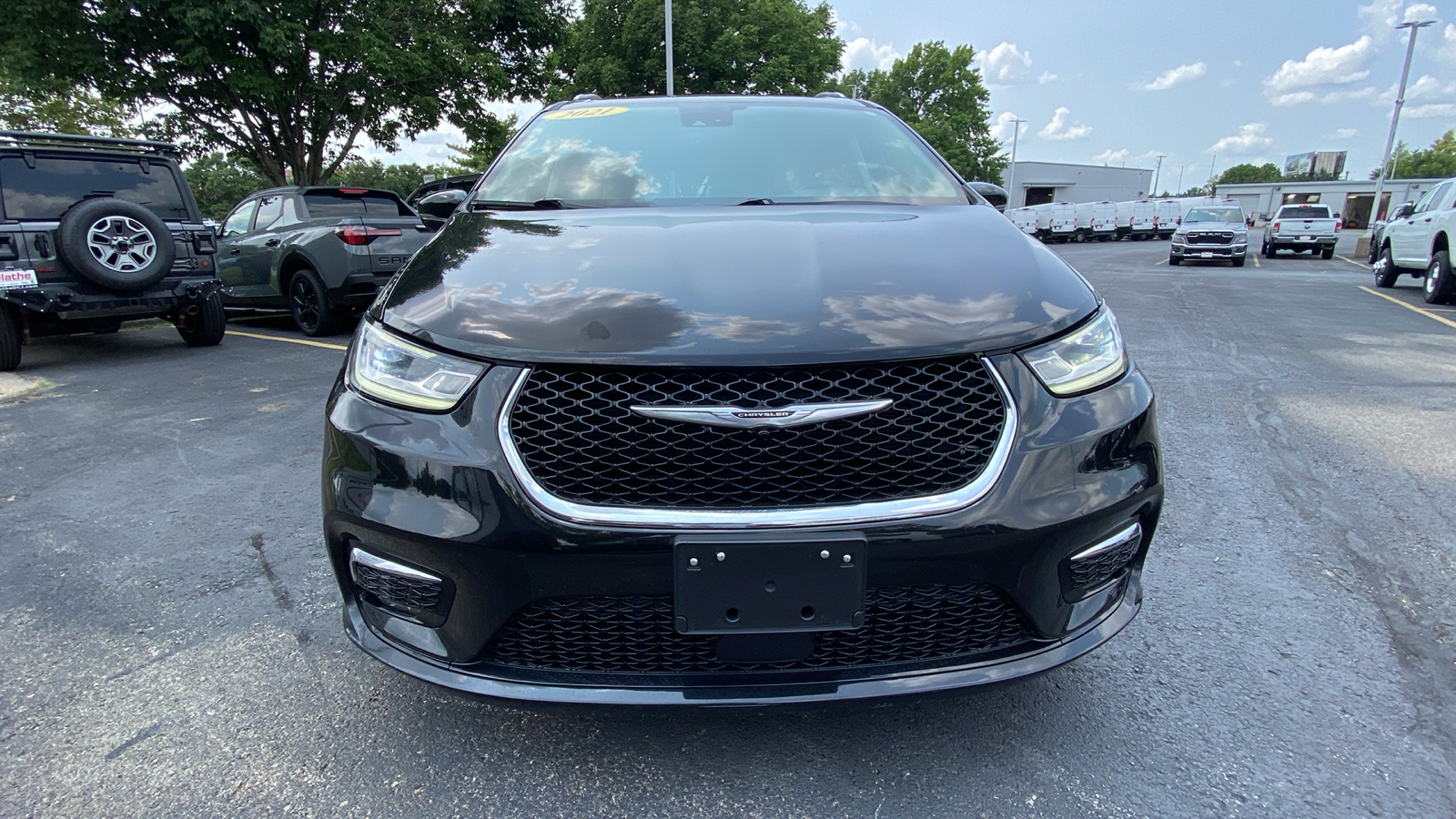 2021 Chrysler Pacifica Touring L 2