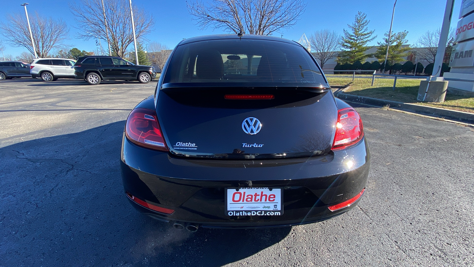 2018 Volkswagen Beetle 2.0T S 7