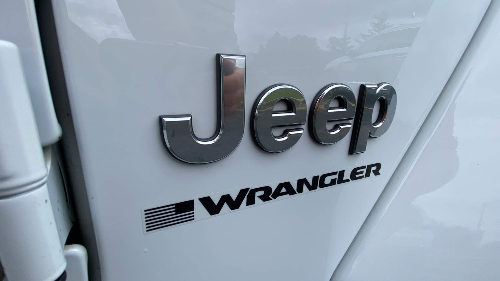 2023 Jeep Wrangler Sahara 6