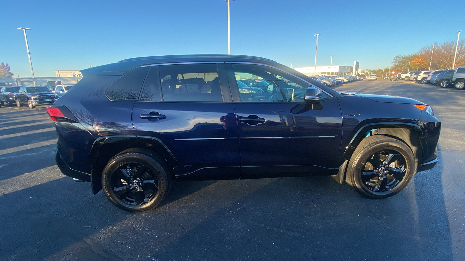 2021 Toyota RAV4 Hybrid XSE 4