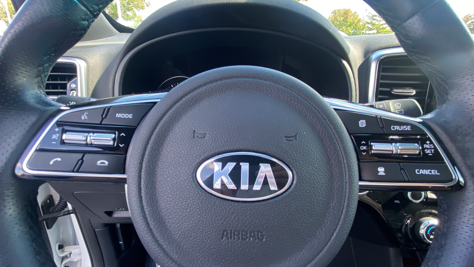 2022 Kia Sportage SX 16