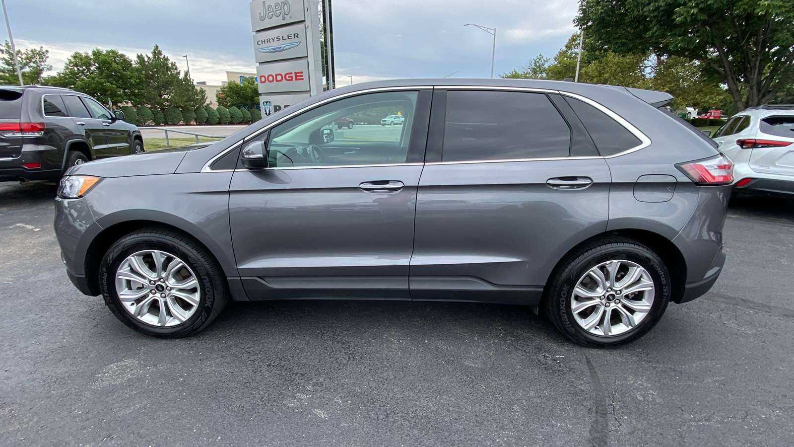 2024 Ford Edge Titanium 10